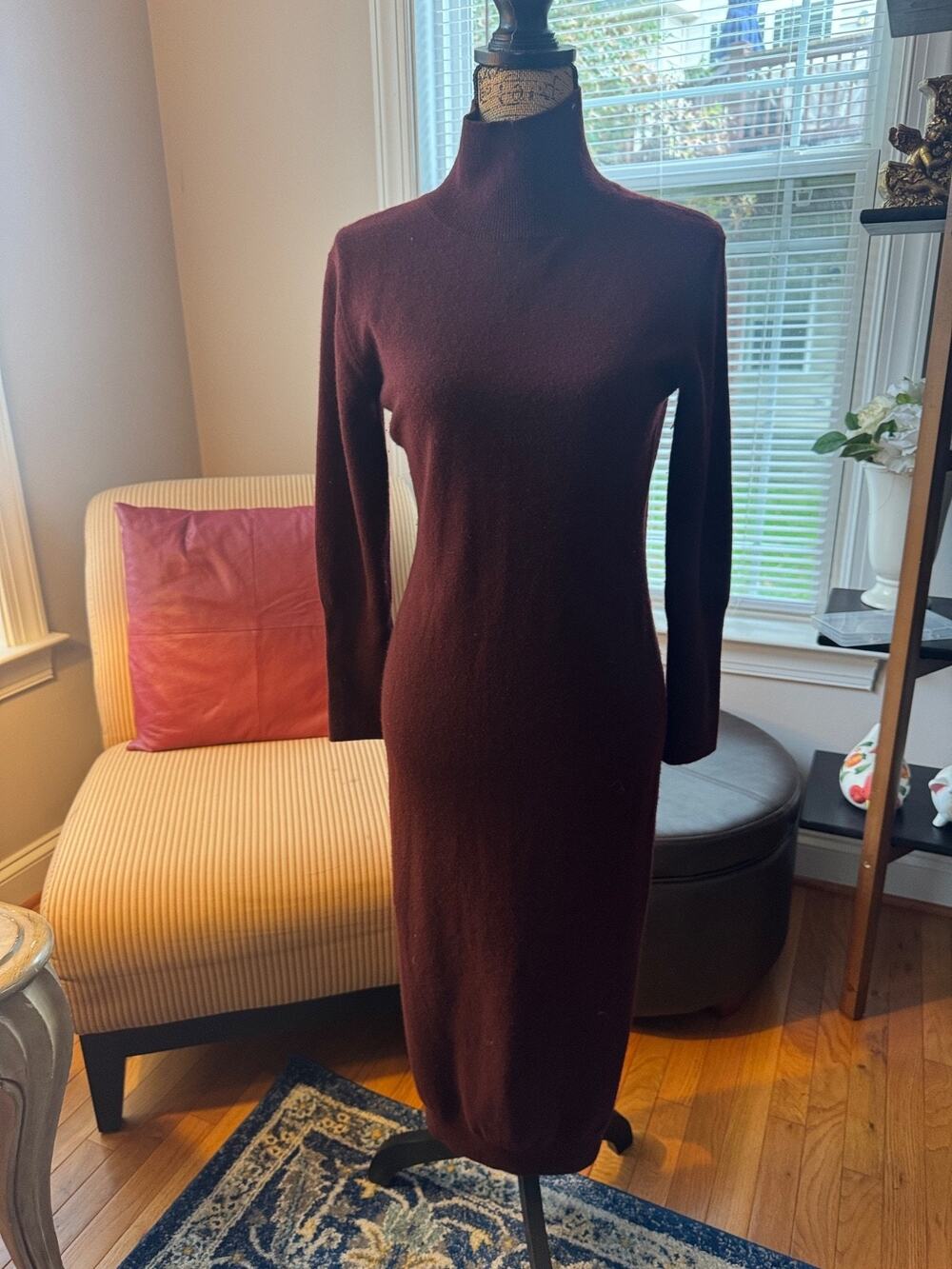 Quince 100% CASHMERE Mock Neck Sweater Dress BURGUNDY XS